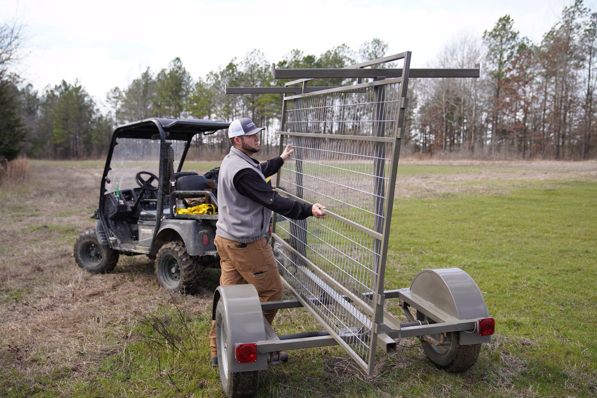 Panel Trap Trailer